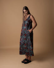 Load image into Gallery viewer, Printed stripped dress
