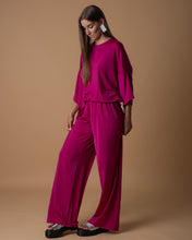 Load image into Gallery viewer, Fuchsia wide pants
