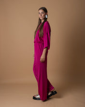Load image into Gallery viewer, Fuchsia wide pants

