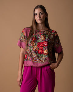 Pink Scarf t-shirt