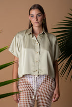 Load image into Gallery viewer, Light green cropped shirt
