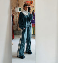 Load image into Gallery viewer, Blue/silver and beige cream jumper
