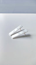 Load image into Gallery viewer, Small vertical shape WHITE
