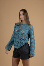Load image into Gallery viewer, Crochet longe sleeve in 3 colors
