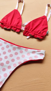 Fuchsia triangle bikini