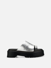 Load image into Gallery viewer, Joy sandals in silver
