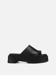Joy sandals in black