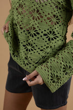 Load image into Gallery viewer, Crochet longe sleeve in 3 colors
