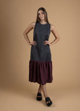 Load image into Gallery viewer, 2 tones dress with ruffled skirt
