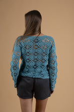 Load image into Gallery viewer, Crochet longe sleeve in 3 colors
