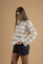 Load image into Gallery viewer, Crochet longe sleeve in 3 colors
