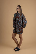 Load image into Gallery viewer, Flower bomber jacket
