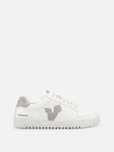Load image into Gallery viewer, Vegan sneakers
