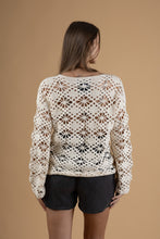 Load image into Gallery viewer, Crochet longe sleeve in 3 colors
