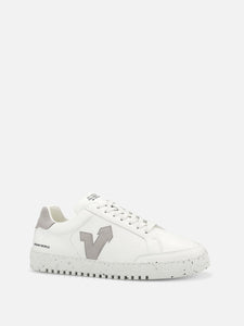 Vegan sneakers
