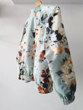Load image into Gallery viewer, Floral bomber jacket

