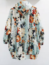 Load image into Gallery viewer, Floral big bomber
