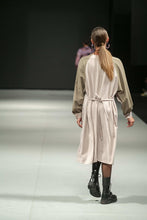 Load image into Gallery viewer, Oversized long dress
