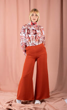 Load image into Gallery viewer, Terracota trousers
