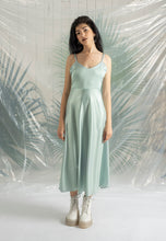 Load image into Gallery viewer, Strapped Long dress
