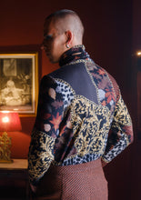 Load image into Gallery viewer, Long sleeve sweater
