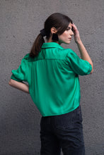 Load image into Gallery viewer, Janis crop shirt 1
