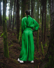 Load image into Gallery viewer, Flowy green pants
