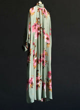 Load image into Gallery viewer, Flower long dress
