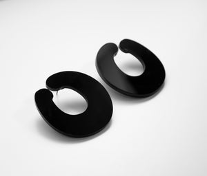 Acrylic earrings. 4,5cm
