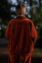 Load image into Gallery viewer, 90s Denim cut velvet Jacket
