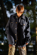 Load image into Gallery viewer, Oversized denim SF Jacket
