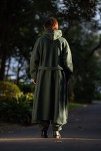 Load image into Gallery viewer, Long green coat
