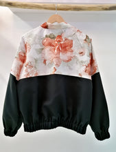 Load image into Gallery viewer, Bomber Jacket 2 colors
