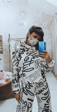 Load image into Gallery viewer, Exclusive grafitti printed hoodie
