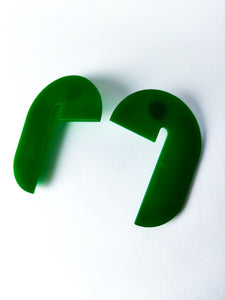 J acrilic earring