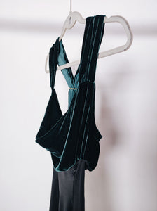 Body in a lycra and velvet