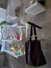 Load image into Gallery viewer, Medium Pouch bag
