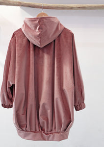 Pleated big bomber