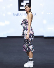 Load image into Gallery viewer, Floral dress
