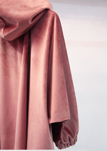 Load image into Gallery viewer, Flowy coat
