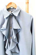 Load image into Gallery viewer, Classic ruffle shirt
