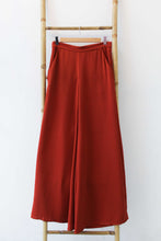 Load image into Gallery viewer, Terracota trousers
